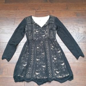 Xhiliration lace long sleeve black dress